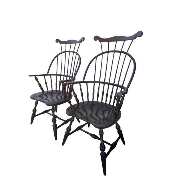 Nichols & Stone 1990s 2 Nichols & Stone Windsor Armchairs Bow Comb Back Saddle Seat Distressed Country For Sale - Image 4 of 16