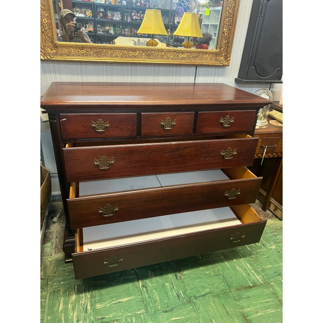 Charming 1940’s Kling Furniture 3 over 3 mahogany dresser with adorable cabriole legs, bottom shell carving and classic...
