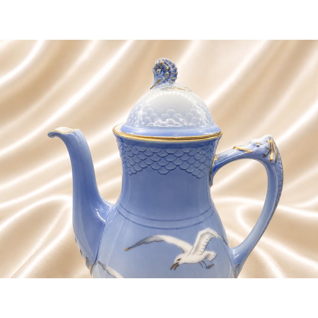 1950's, Bing & Grøndahl - Royal Copenhagen Seagull Coffeepot with gold trim, discontinued in 2011 Lovely coastal details...