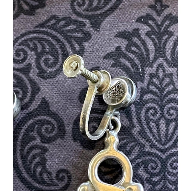 Mexican Modern Silver and Amethyst Earrings Antonio Pineda For Sale In Atlanta - Image 6 of 8