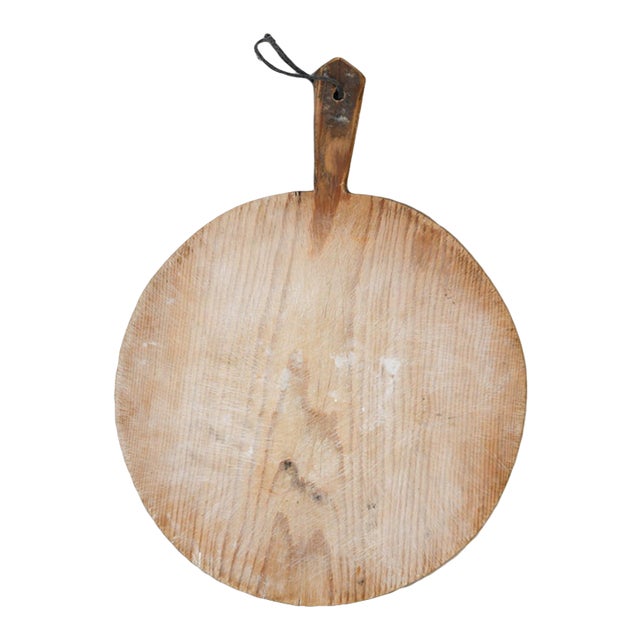 Antique European Round Carved Breadboard - Medium I For Sale