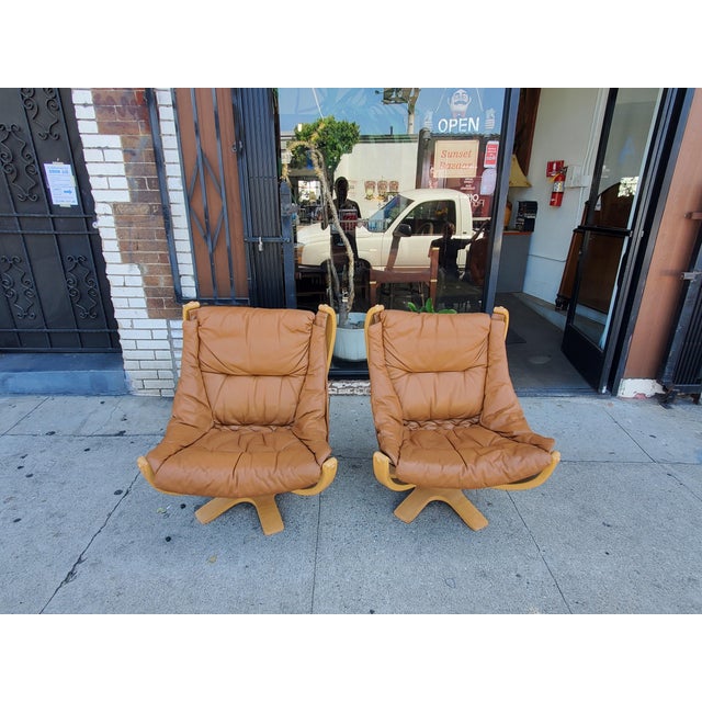 1980s Pair of Danish Modern Chairs For Sale - Image 13 of 15
