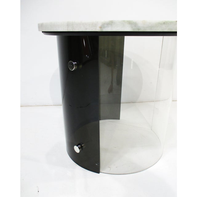 Plastic Space Age Marble and Lucite Side Table in the Style of Neal Small For Sale - Image 7 of 8