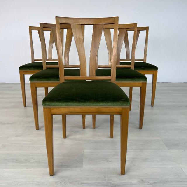 Dimensions: H 35” x W 17.5” x D 17.7” x SH 18.5” Set of 5 Scandinavian Mid-Century Modern slat back dining chairs. Solid...