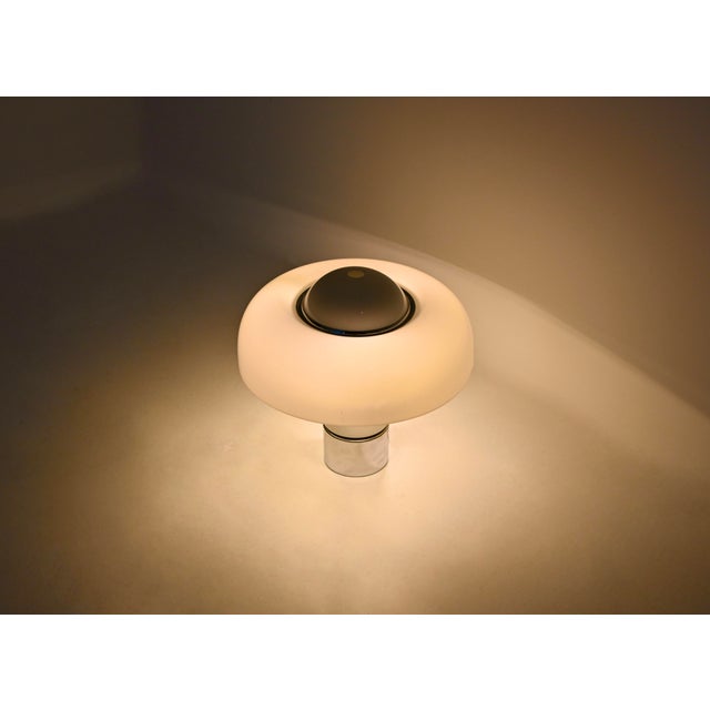 1970s Brumbury Table Lamp by Luigi Massoni for Guzzini, 1970s For Sale - Image 5 of 17