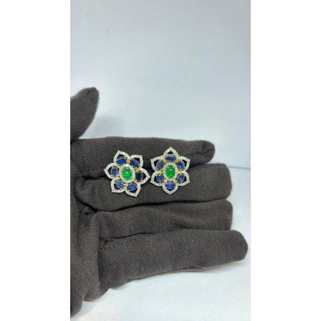 Natural Sapphire, Emerald, & Diamond Earring in 14k Gold For Sale - Image 4 of 8
