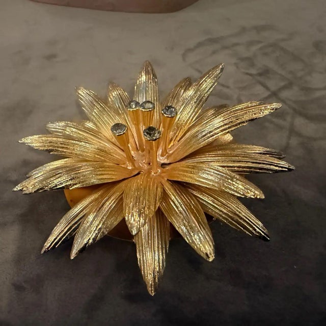 2000s High Quality Costume Jewelry Gilt Metal Italian Flower Brooch For Sale - Image 9 of 14
