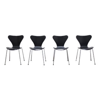 Vintage Black Series 7 Chairs by Arne Jacobsen for Fritz Hansen, 1955, Set of 4 For Sale