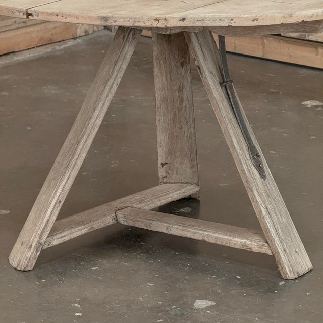 18th-Century-Rustic-Dutch-Stripped-Oak-Round-Tilt-Top-Center-Table For Sale - Image 10 of 18