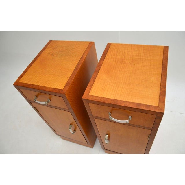 Wood Art Deco Satinwood and Walnut Bedside Tables, 1930, Set of 2 For Sale - Image 7 of 10