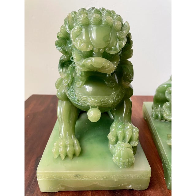 Plastic 1950s Acrylic Jade Shishi Guardian Lions- a Pair For Sale - Image 7 of 13