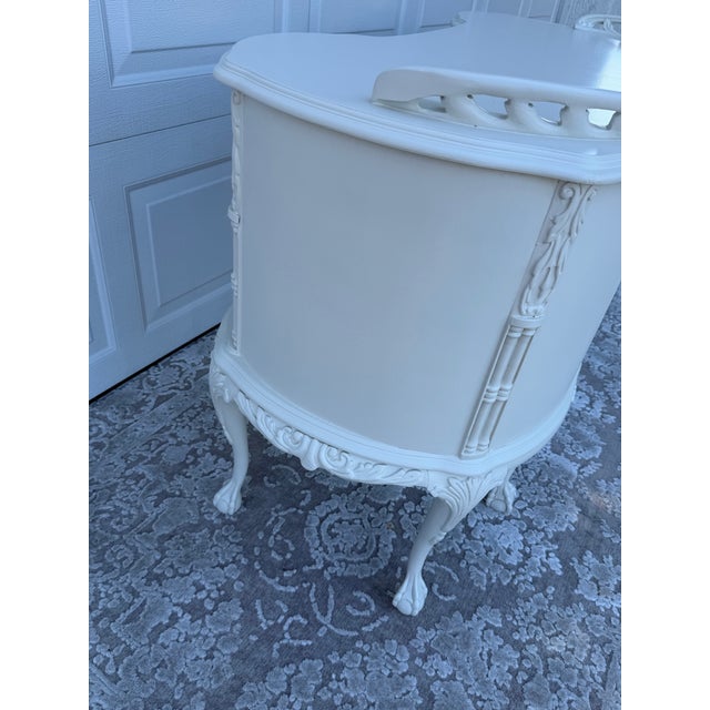 Wood Vintage French Provincial Kidney Desk in Vintage Ivory Finish With Claw-and-Ball Feet For Sale - Image 7 of 13