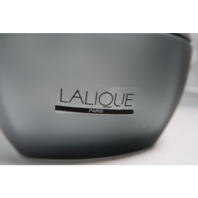 Lalique (France) - Exquisite Smoke Gray (Rarest Color!) Clear and Frosted "Mirabel" Powder Box, Retired. For Sale - Image 11 of 13