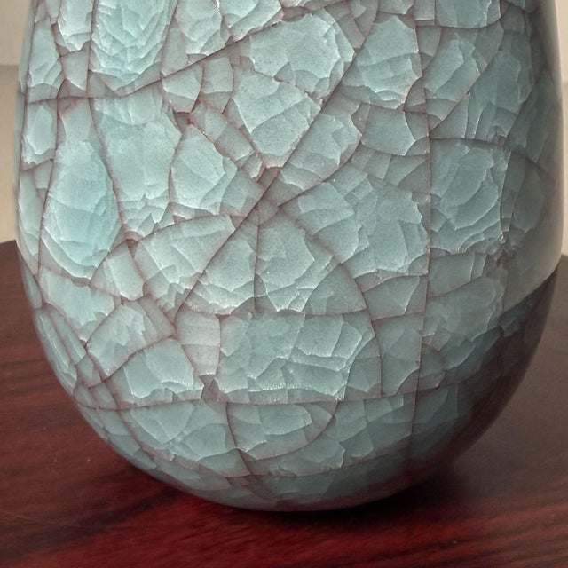 Mid-Century Modern Japanese Yaegasumi Ekubo Vase by Tachikichi, 1980s For Sale - Image 3 of 10