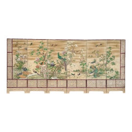 Example of Screens & Room Dividers