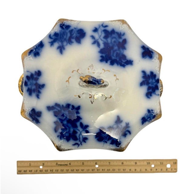 Ceramic Antique Flow Blue Hutschenreuther Porcelain Tureen Gold Gilt German Circa 1900. For Sale - Image 7 of 11