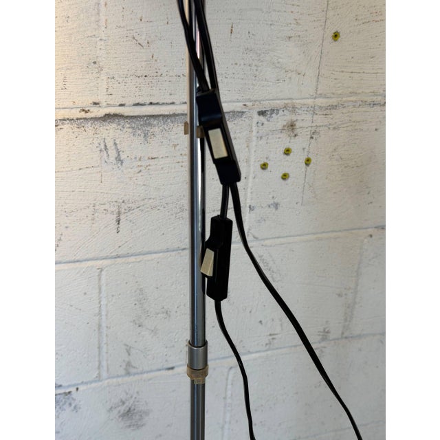 Metal Floor Lamp With Adjustable Dual Shades Mid-Century Modern 1950s For Sale - Image 9 of 10