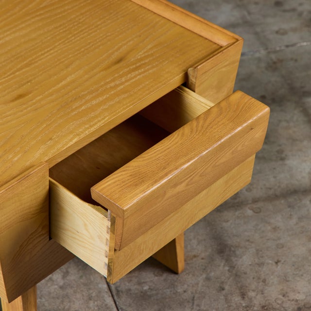 Paul Laszlo Oak Nightstand for Brown Saltman For Sale - Image 17 of 18