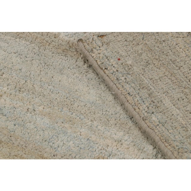 Open Field Modern Rug Beige Gray Texture of Color Silk Runner by Rug & Kilim For Sale - Image 9 of 9