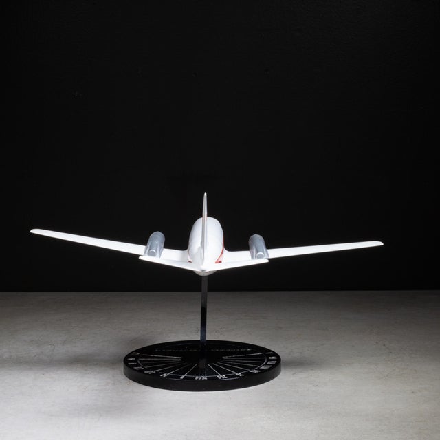 Grumman Gulfstream "N70ig" Private Twin Engine Propeller Model Plane c.1958 For Sale - Image 4 of 8