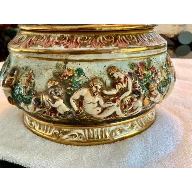 Capodimonte Capodimonte Oval Centerpiece Serving Ware With Fitted Lid Signed For Sale - Image 4 of 12