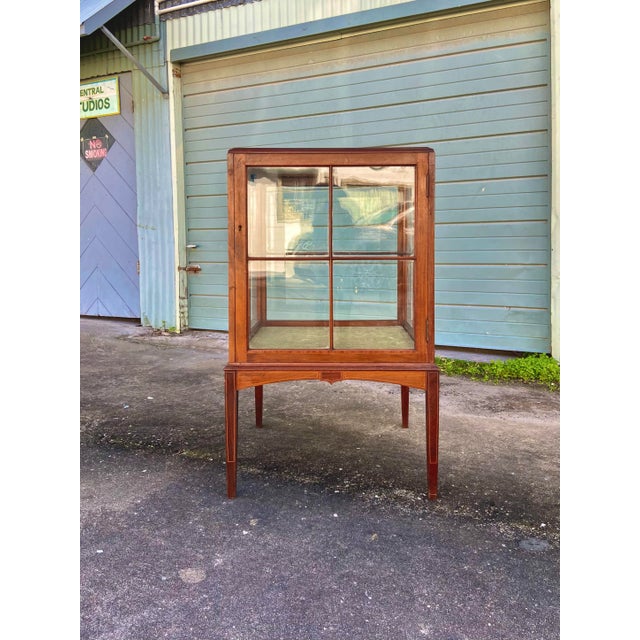 とも　1980’s ポストモダン 60枚収納 ビンテージ USA Mid 20th Century General Store Display Cabinet With Swing