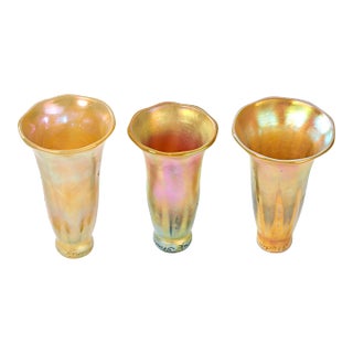 Set of 3 Vintage Tiffany Style Trumpet Art Glass Shades by Phoenix Studios For Sale