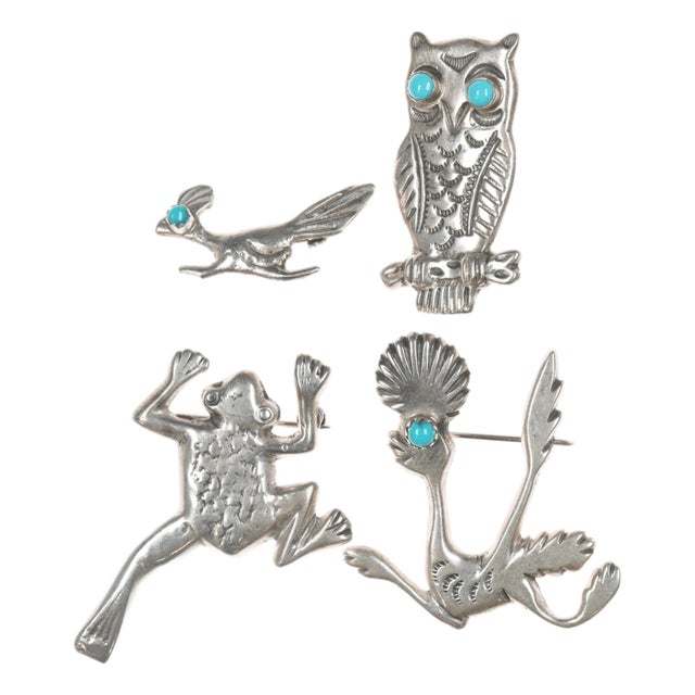 Vintage Nellie Tso Navajo and other sterling animal pins For Sale