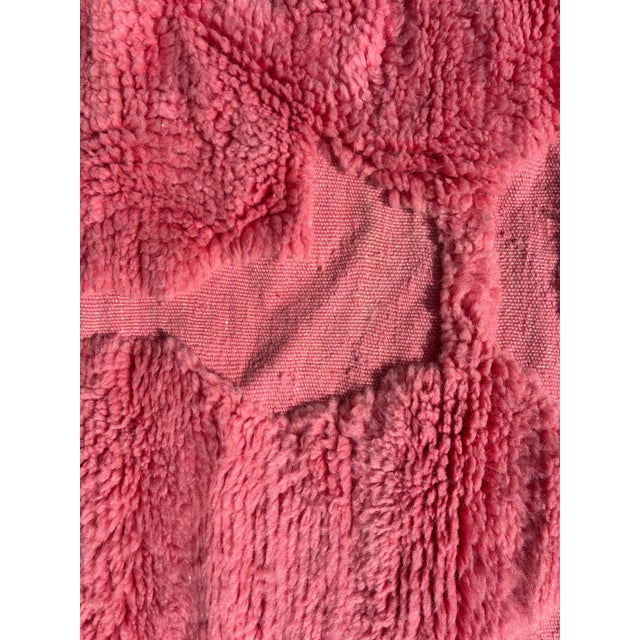 Early 21st Century Pink Beni Mrirt Moroccan Rug in Wool, 2010s For Sale - Image 5 of 11