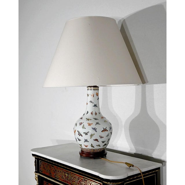 1960s Butterflies Lamp in Chinese Porcelain, 1960 For Sale - Image 5 of 18