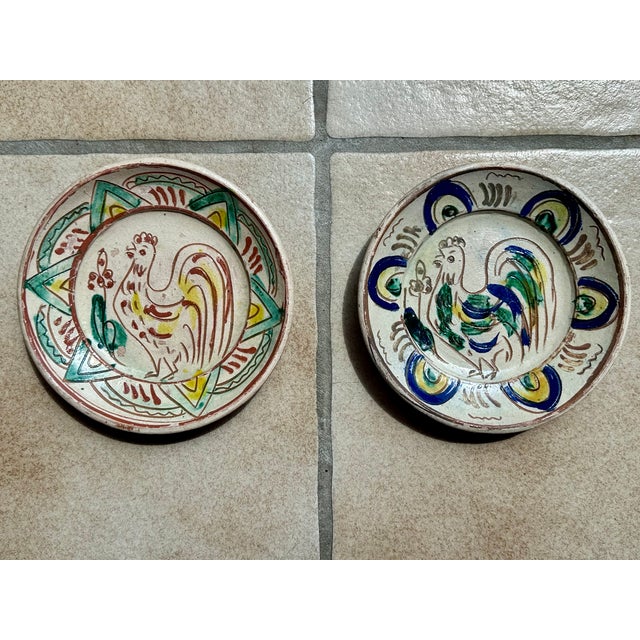 Hand-Painted Hutsul Wall Plates with Rooster Motif, Romania, 1950s, Set of 2 For Sale - Image 13 of 13