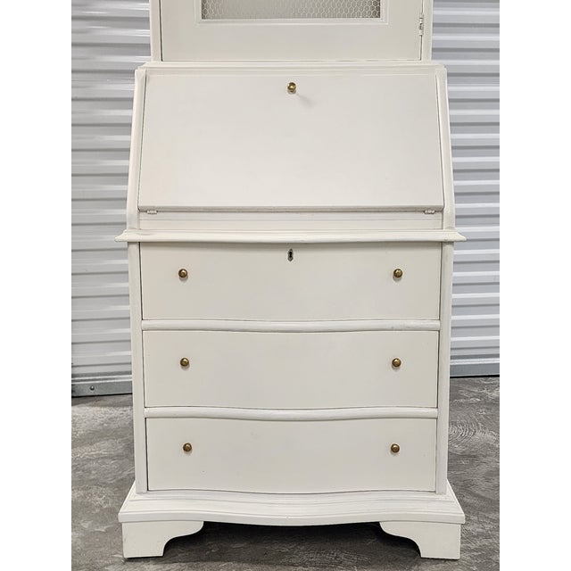 1970s Mid Century John Widdicomb White Painted Slant Front Secretary Desk With Hutch For Sale - Image 5 of 12