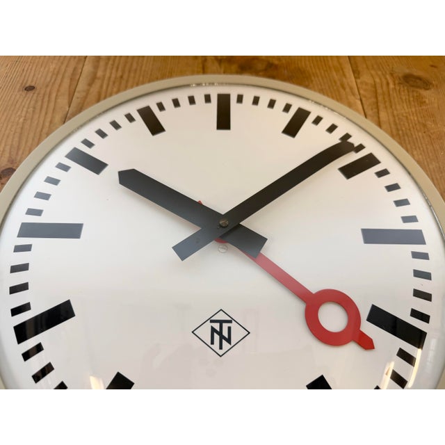 Grey Industrial Wall Clock from TN, 1960s For Sale - Image 10 of 18