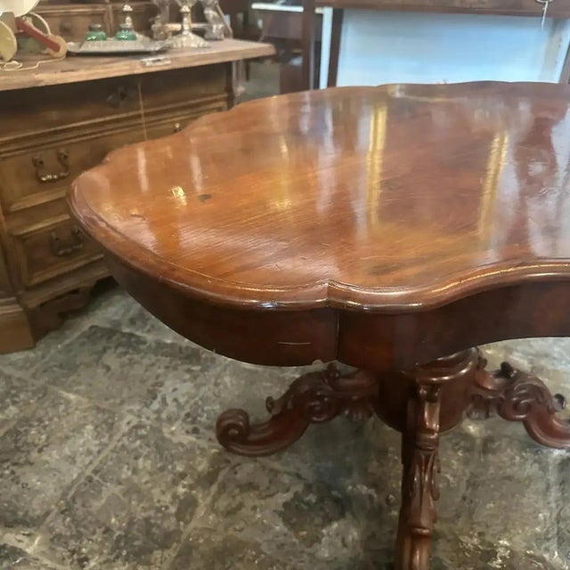 Brown 1880s Louis Philippe Mahogany Feather Turtle Shell Shaped Sicilian Side Table For Sale - Image 8 of 11
