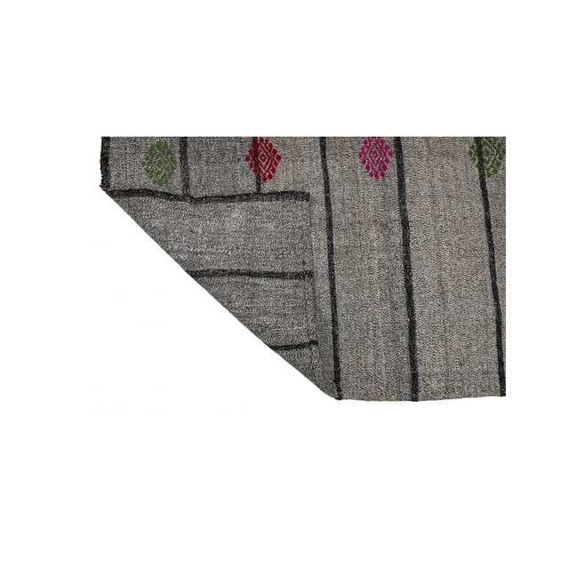 1960s Gray Vintage Turkish Modern Kilim - 6`9″ X 9`8″ For Sale - Image 5 of 6