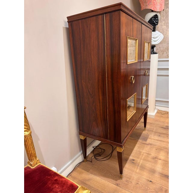 Bar Cabinet with Mirrored Panels attributed to Paolo Buffa, 1950s For Sale - Image 6 of 10