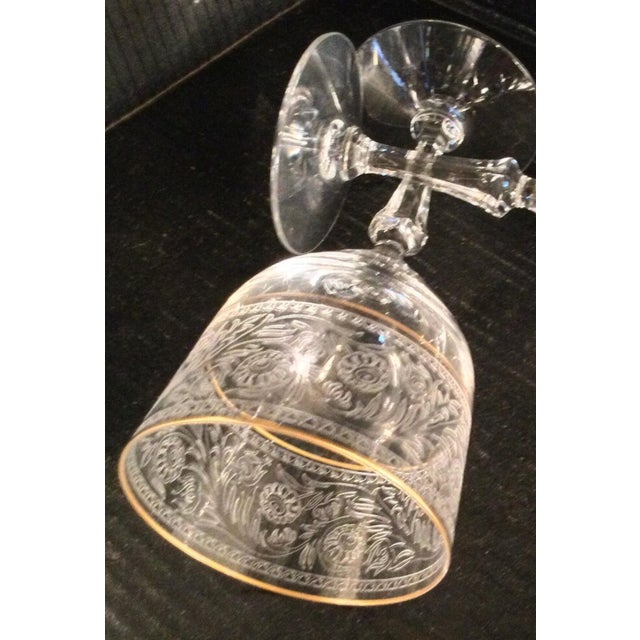 Fostoria Glass Company 1970s Pair of Fostoria Etched Glasses With 24k Gold Trim at Rim! For Sale - Image 4 of 6