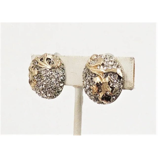Vintage 1950s Signed Reja Pave Clear Rhinestone Leaf Clip Earrings - 2 Pieces For Sale In Philadelphia - Image 6 of 8