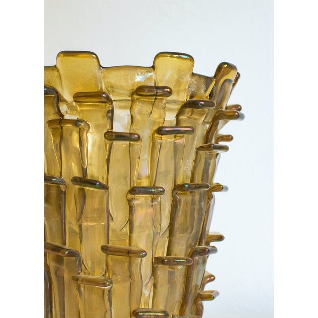 Like plants from desert places. Like futuristic architecture. The Ritagli use a glassmaking technique created by Fulvio...