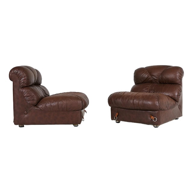 Vintage Sculptural Lounge Chairs, Italy, 1970s, Set of 2 For Sale