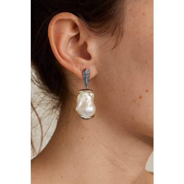 Gemstone Bochic “Orient” Vintage Blue Sapphire & Pearl Earrings Set 18K Gold & Silver For Sale - Image 7 of 7