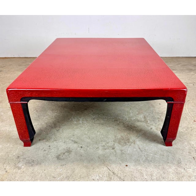Japanese Mid 20th Century Japanese Low Coffee / Tea Table in Red & Black Lacquer For Sale - Image 3 of 12