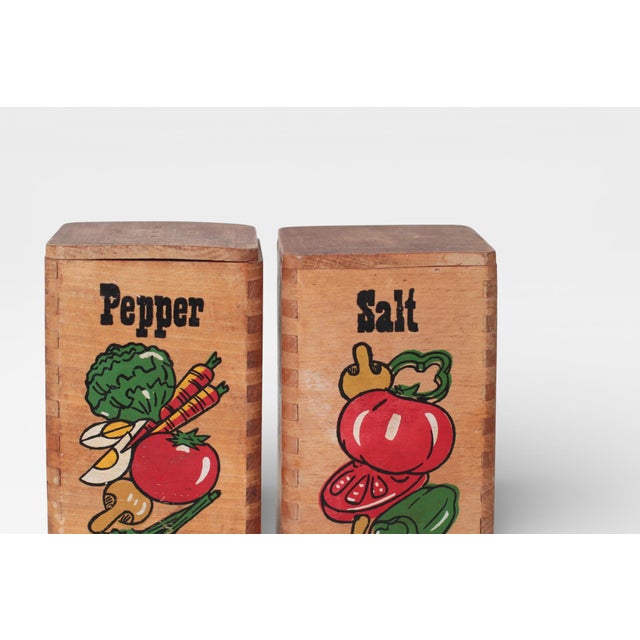 1960s Mid-Century Wooden Salt & Pepper Shakers With Painted Vegetable Motifs For Sale - Image 5 of 10
