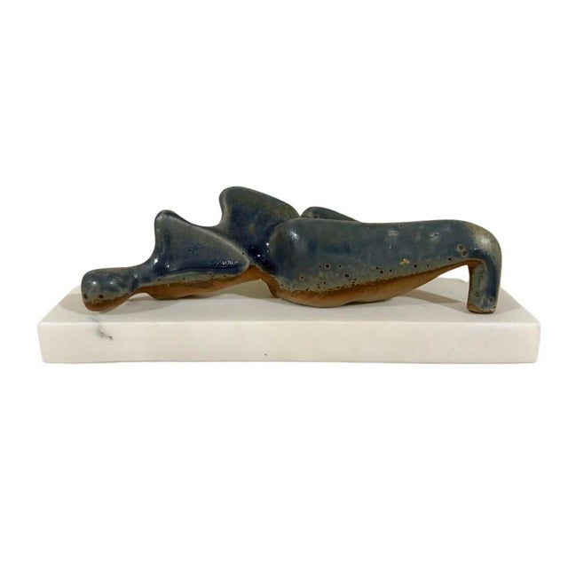 Ink Blue Vintage Abstract Reclining Female Sculpture in the Manner of Henry Moore For Sale - Image 8 of 9