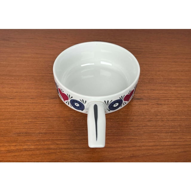 Ceramic Mid-Century Modern Swedish Silja Series Bowl with Handle by Marianne Westman for Rörstrand, 1960s For Sale - Image 7 of 16