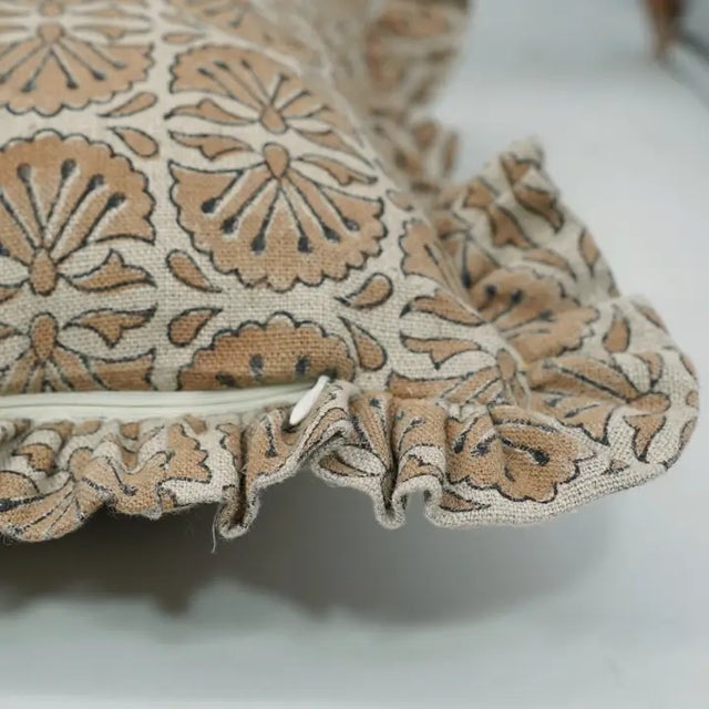 Fabdivine Handmade Frill Cushion Cover Rust 20x20 Inch Thick Linen- Bhejni For Sale - Image 4 of 5