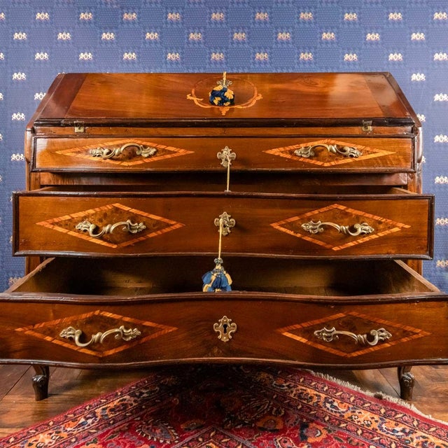 18th-Century Genoese Baroque Chest of Drawers with Inlays and Mercury-Gilded Bronze Handles, 1750 For Sale - Image 4 of 10