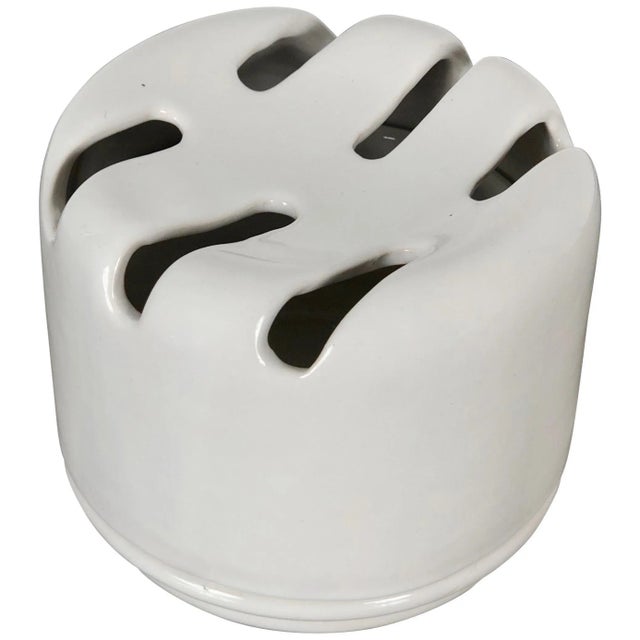 White Ceramic Ashtray Liisi by Liisi Beckmann for Gabbianelli, Italy, 1970s For Sale - Image 10 of 10
