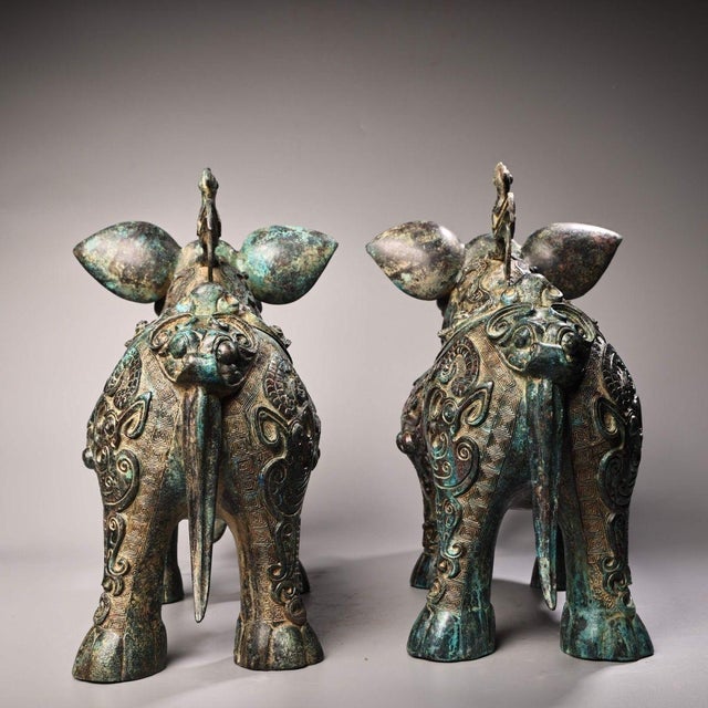 Late 20th Century Pair of Archaic Style Bronze Elephant-Form Vessels With Bird Finials For Sale - Image 4 of 10