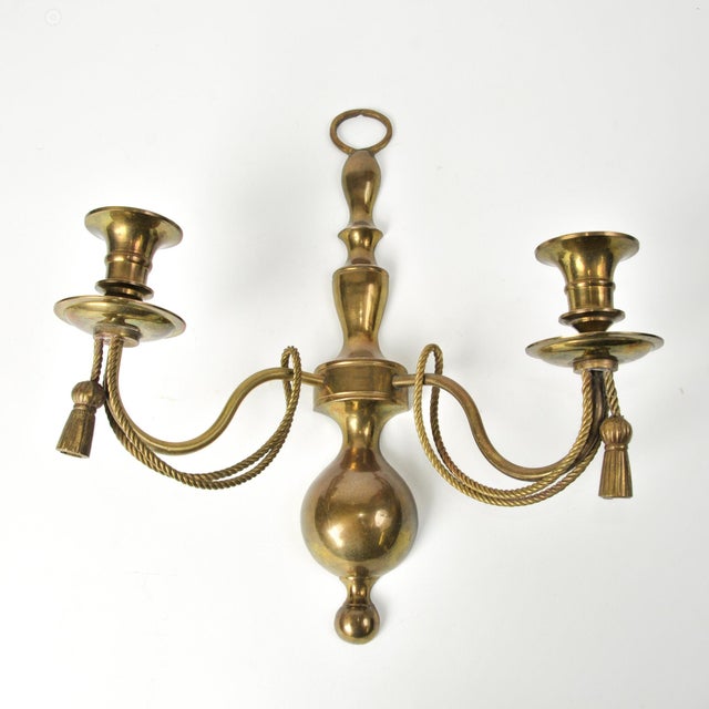Mid 20th Century Pair of Hollywood Regency Brass Rope & Tassel Wall Sconces | Double Taper Wall Candle Holders For Sale - Image 5 of 15